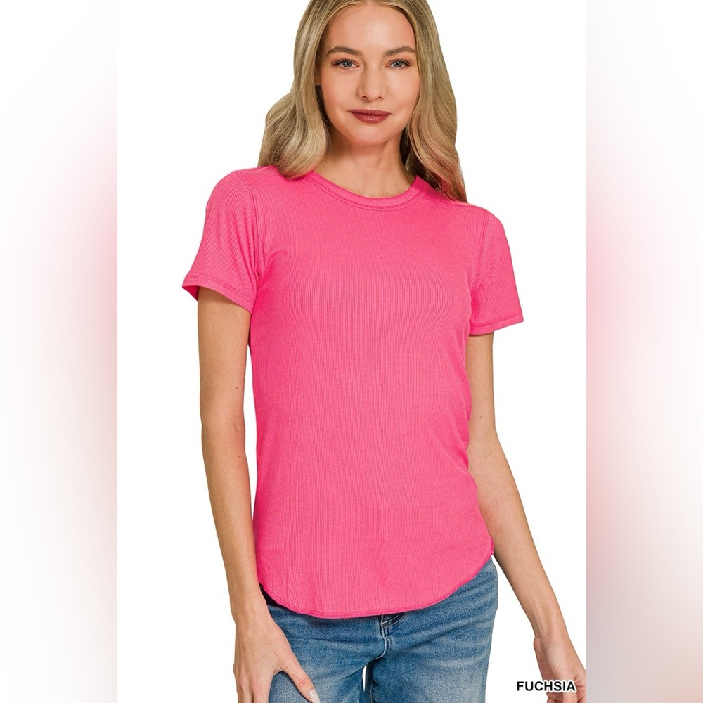Zenana Ribbed Curved Hem Round-Neck Tee